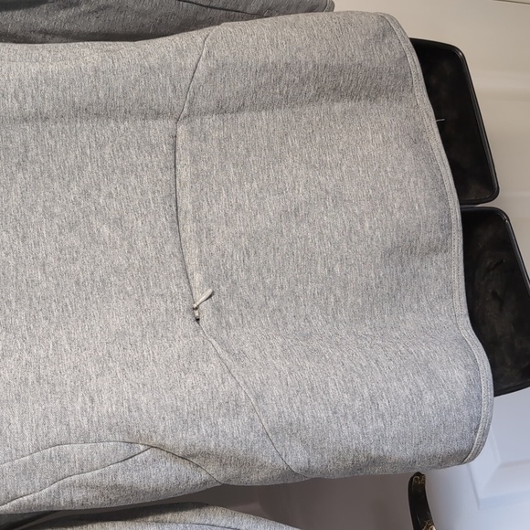 Gymshark gray Zip-Up Hoodie Size Medium - Picture 6 of 14